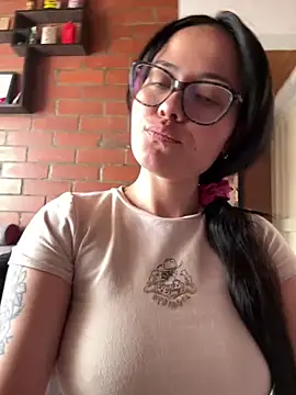 Tina Phone online show from May 14, 4:57 pm