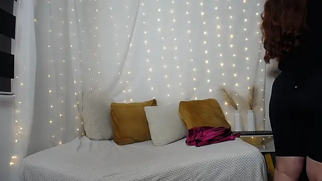 Veronica Mdls online show from May 29, 6:28 pm