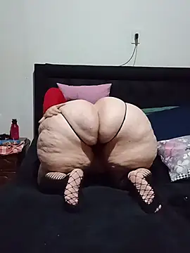 MegaAssMature online show from July 14, 10:58 pm