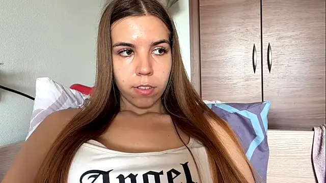 LaurindaStalford online show from July 14, 2:44 pm