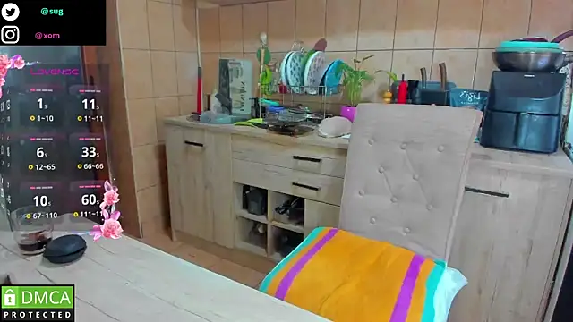 Snapshot of xmarshax chatting on September 28, 12:54 pm xmarshax online show from September 28, 12:54 pm