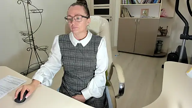 Vika73 online show from November 17, 3:24 pm