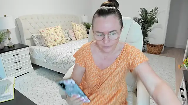 Vika73 online show from March 26, 1:02 pm