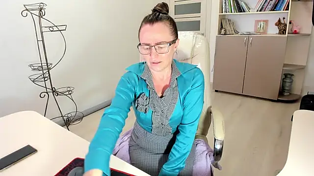 Vika73 online show from November 11, 12:46 pm