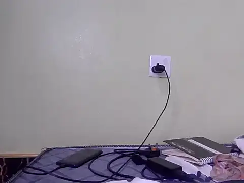 savage bebes online show from July 30, 11:27 pm