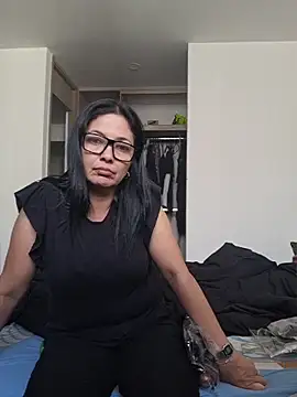 Scarlett Valnyx online show from May 18, 8:15 pm