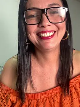 Scarlett Valnyx online show from July 2, 10:38 pm