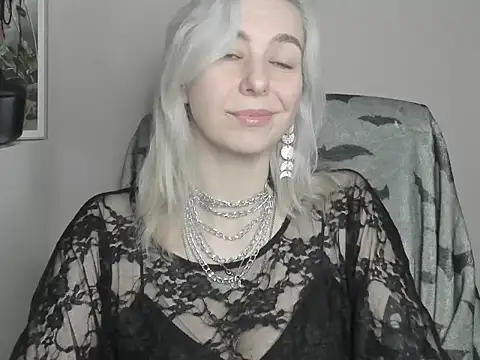 velvetanne online show from July 14, 6:51 am