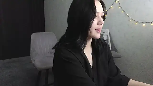 Tori cute online show from May 21, 1:03 am