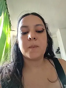 Meganmeow1 online show from July 28, 8:01 pm