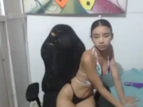 girls hot07 online show from May 26, 2:16 pm