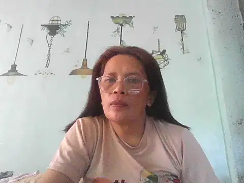 momshe2026 online show from May 27, 5:59 am