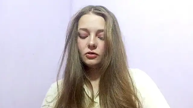 AnnieAge online show from May 23, 3:32 pm