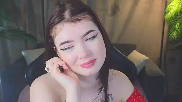 MelissaMay   online show from May 24, 10:20 pm