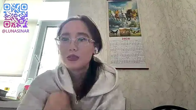VickieTrudo online show from June 11, 12:32 am