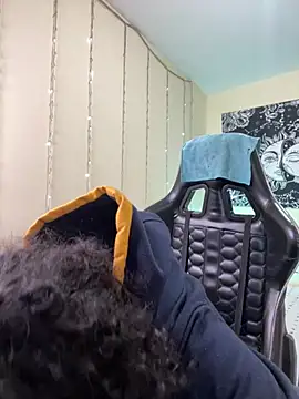 victorya milf online show from June 27, 12:23 am