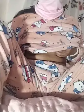 Estefanycute online show from June 28, 3:07 pm