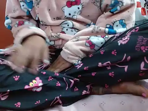 Estefanycute online show from June 14, 10:15 am