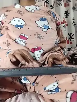 Estefanycute online show from June 2, 11:50 pm