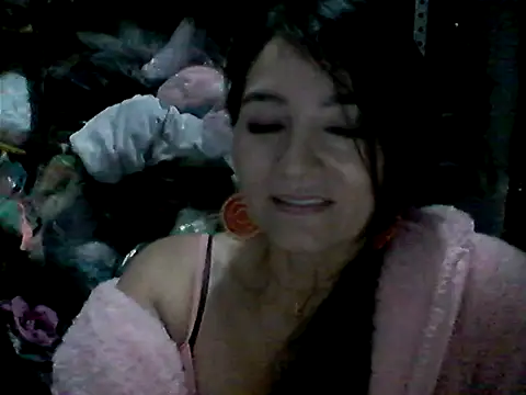 Anlly garcia002 online show from June 7, 5:36 am