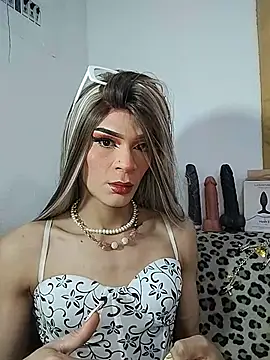 Alaysha Taylor online show from May 24, 4:44 am