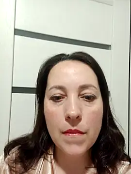 zupita0305 online show from June 13, 8:06 pm