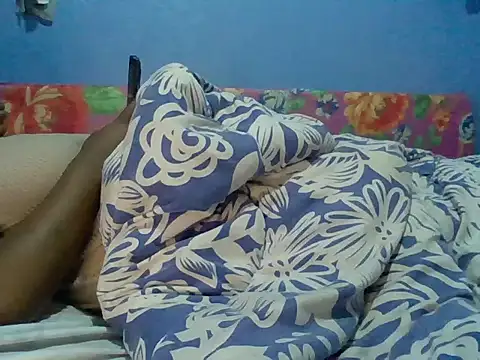 hot-zeena online show from June 20, 8:34 pm