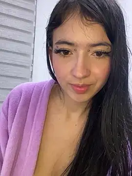 JeyLuxx online show from June 19, 9:24 am