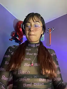 Leyla collinss  online show from July 14, 2:05 am