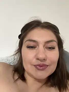 babyella13 online show from June 28, 3:51 pm