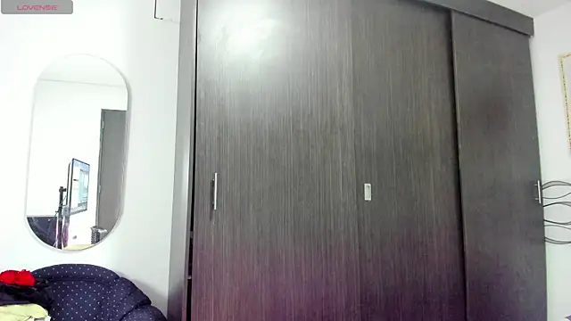 queenceleste69 online show from May 28, 3:15 am