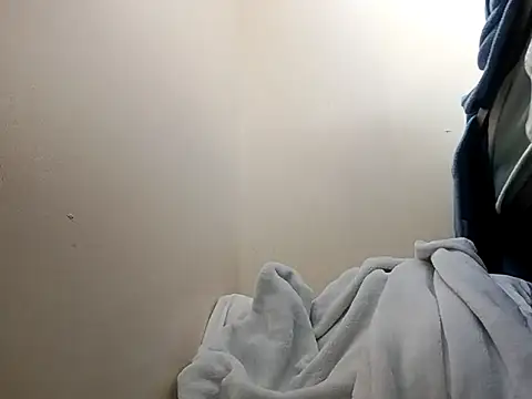 Luciouslesha online show from August 7, 7:54 pm