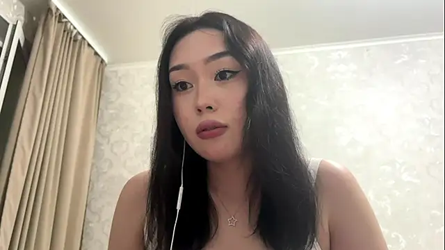 LilowNax online show from May 27, 8:39 pm