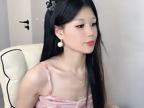 Xiaoxun712 online show from May 28, 11:41 am