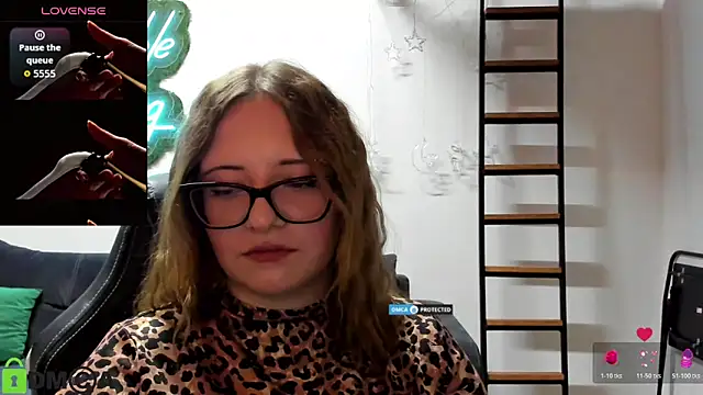 JuliNy x online show from June 6, 1:17 pm