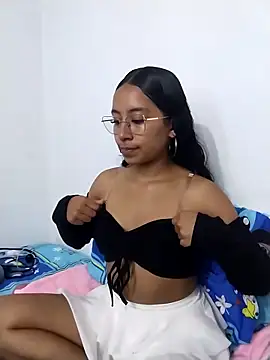 Violetlove  online show from May 27, 10:56 am