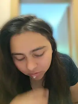 Hotlilo online show from June 2, 2:29 pm