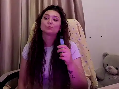 Lola Creolla online show from May 27, 11:29 am