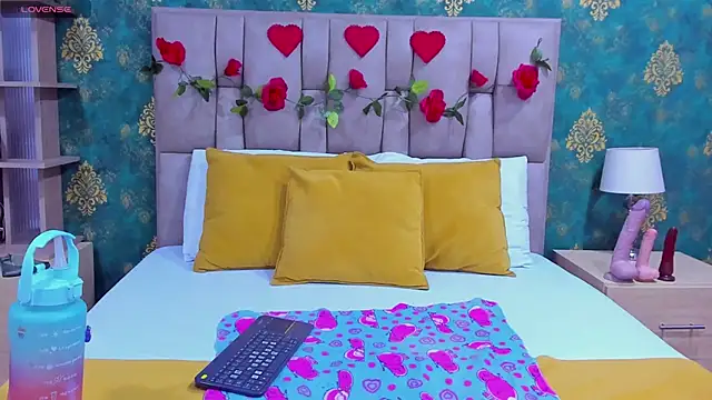 Snapshot of SamyPrincexx chatting on September 24, 9:25 pm SamyPrincexx online show from September 24, 9:25 pm