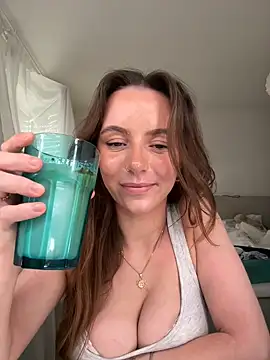 Cherry-Bean online show from June 24, 6:29 pm