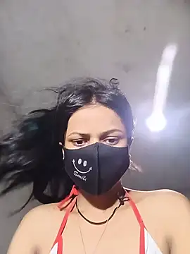 Model 816 online show from July 3, 7:14 am