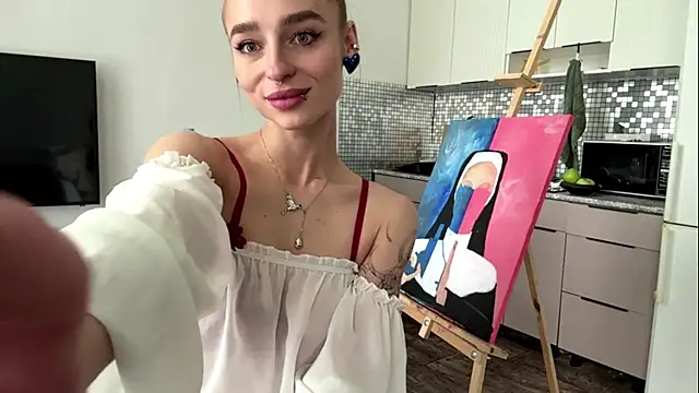 amilia-sexygirl online show from May 30, 3:48 am