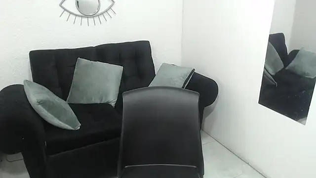 beckysexyhot online show from July 8, 6:32 pm