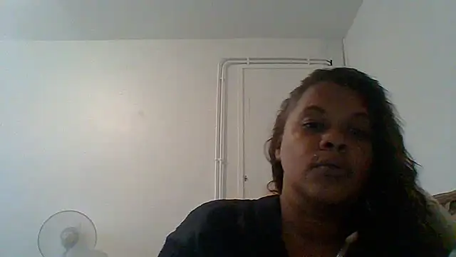 DOMINATRICESANDRA online show from June 19, 8:40 am
