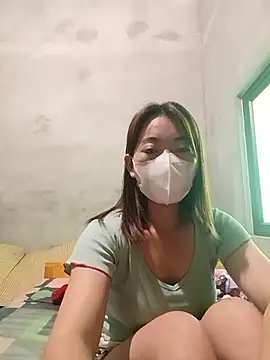-Trinina- online show from June 17, 6:37 am