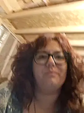 Shelb92 online show from June 3, 1:28 am