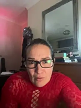 Rennie84 online show from May 29, 11:57 pm