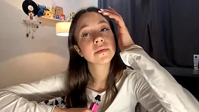 IraidaBatz online show from June 1, 5:25 pm