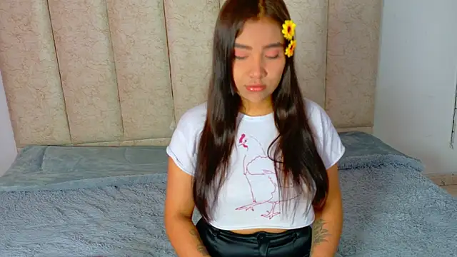 isabellelane cs online show from June 24, 1:21 pm