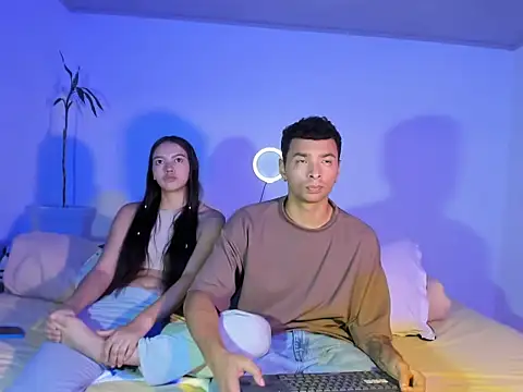 darkk lovers69 online show from June 15, 3:40 am
